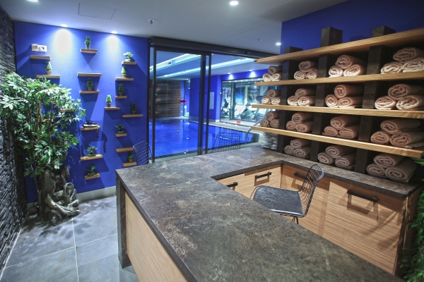 Wes Hotel (Izmit)